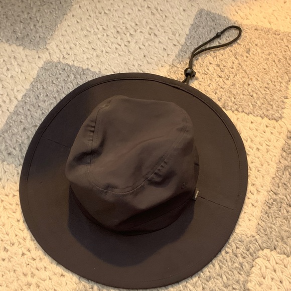 tentree Accessories - tentree Black Wide-Brim Adventure Sun Hat